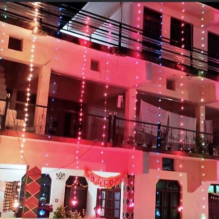 Astha Guest House Gopeshwar Экстерьер фото