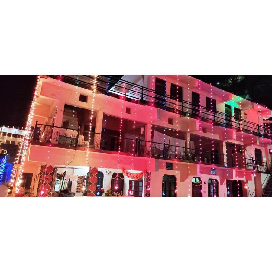 Astha Guest House Gopeshwar Экстерьер фото