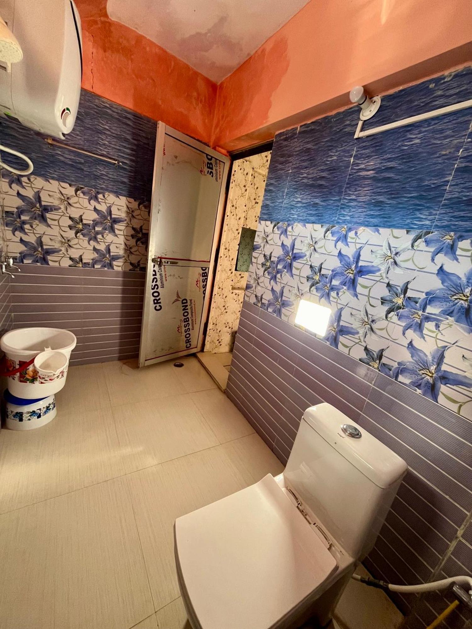 Astha Guest House Gopeshwar Экстерьер фото